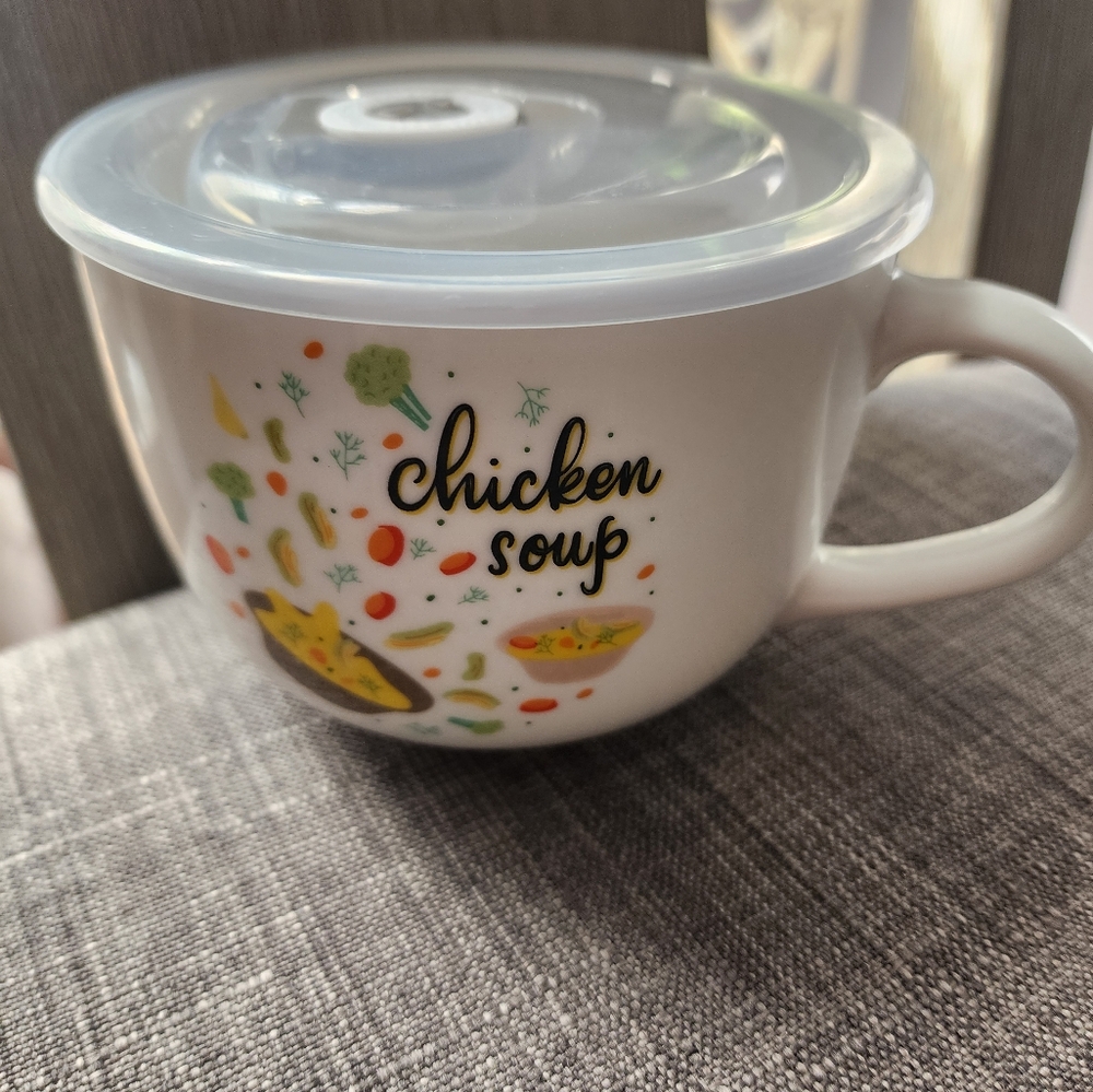 Chicken Noodle Soup Bowl with Lid